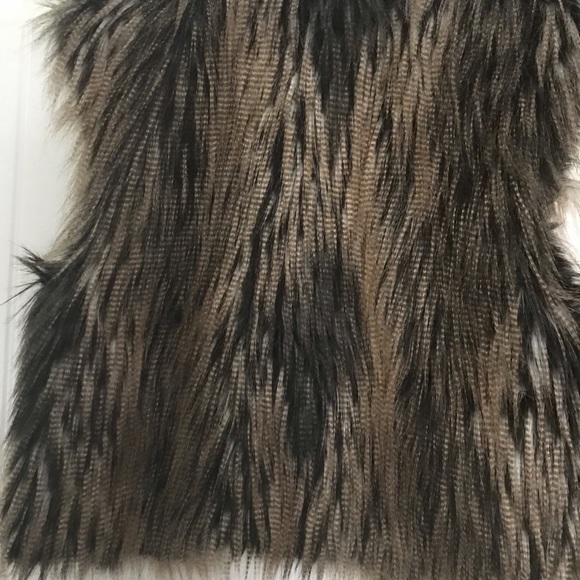 Lundstrom - Picture 2 of 5